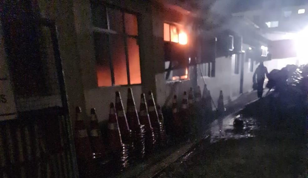Incêndio atinge prédio da STTU em Natal