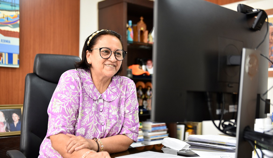Fátima Bezerra anuncia chegada de mais 109,5 mil doses de vacinas contra a Covid-19