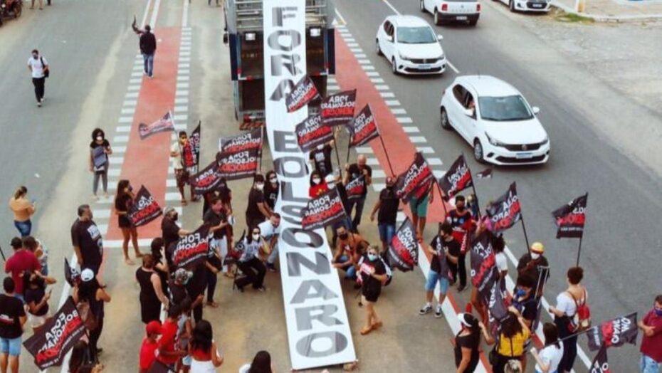 Pau dos Ferros, no RN, registra protesto contra Bolsonaro