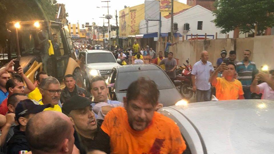 Seis PMs viram réus na Justiça por participação em motim em que Cid Gomes foi baleado em Sobral