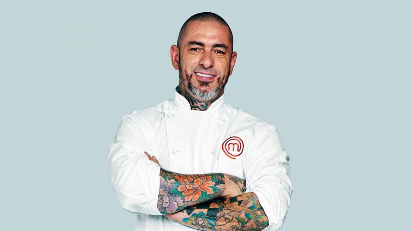 Fogaça é levado ao hospital após sofrer acidente no MasterChef, que teve gravações canceladas