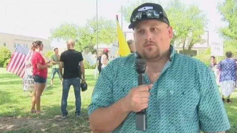 Líder de grupo antimáscara morre de Covid-19 nos Estados Unidos