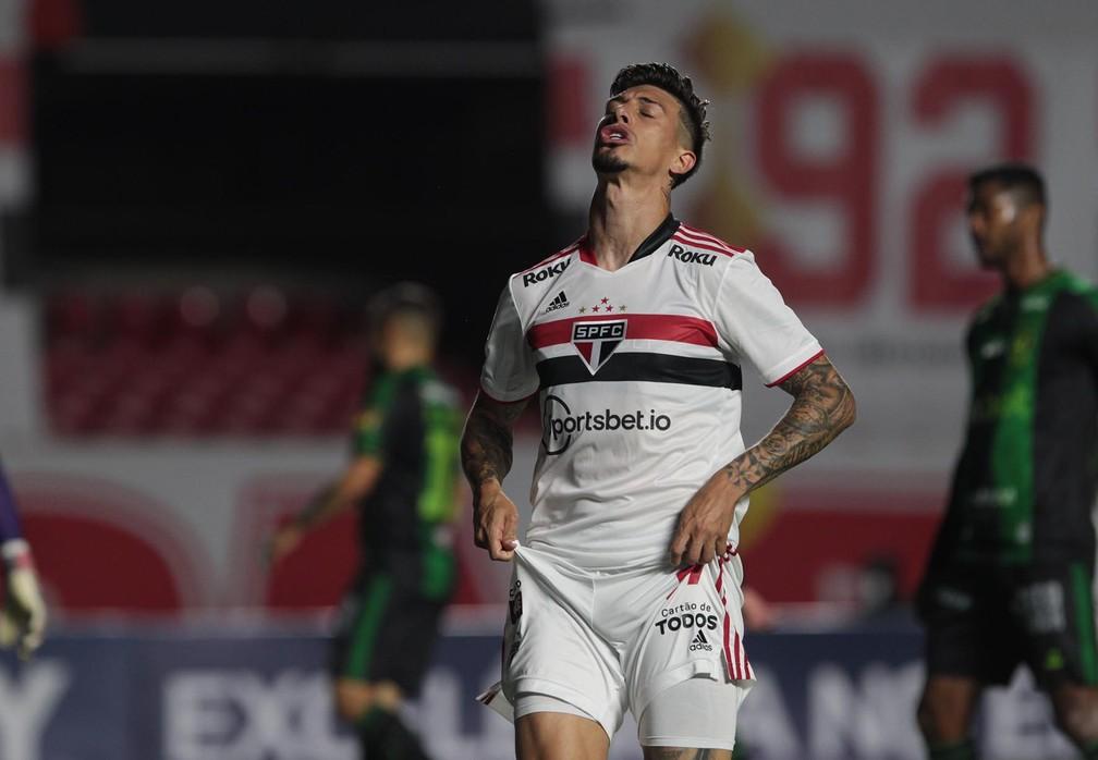 Análise: São Paulo estaciona em campo e na tabela com atuação ruim contra América-MG