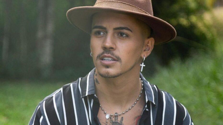 Biel é expulso de restaurante chique após tirar parte da roupa: “Nunca fui tão humilhado”