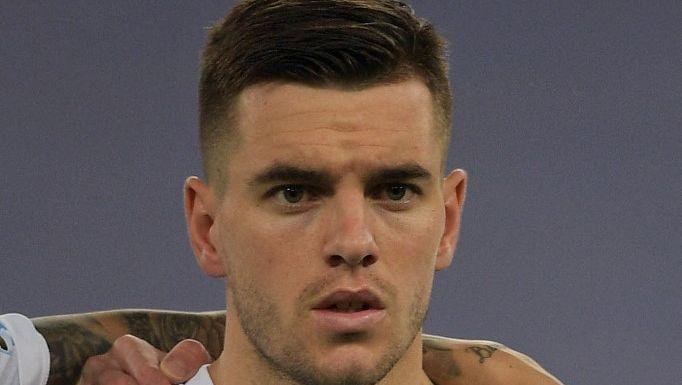 Quatro jogadores argentinos são suspensos de partida contra o Brasil por entrada irregular no país