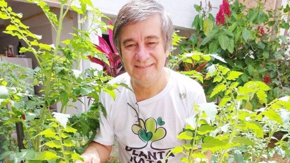 Vereador Robério Paulino entrega 10 mil mudas de árvores
