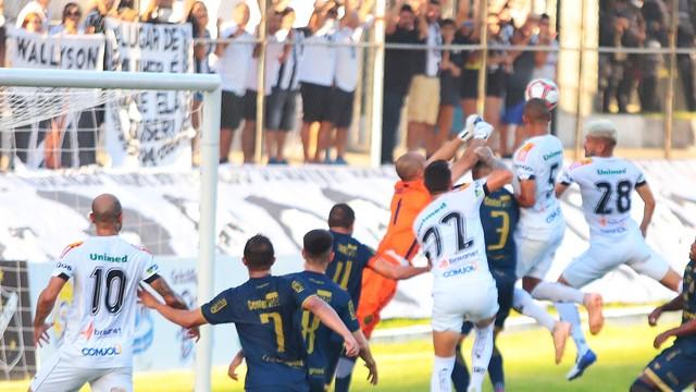 ABC vence no Frasqueirão, martela até o fim, mas Aparecidense vai à final da Série D