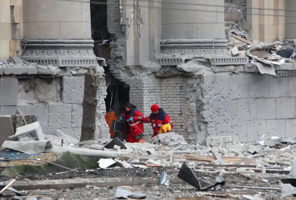 Explosão atinge prédio em Kharkiv, segunda maior cidade da Ucrânia;