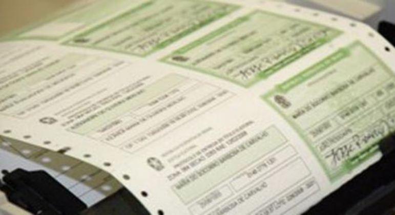 Quase 100 mil jovens tiraram o título de eleitor na semana passada