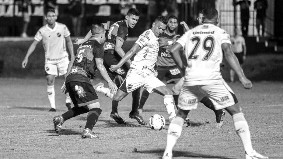 ABC joga em Teresina-PI; Globo vai até Pernambuco