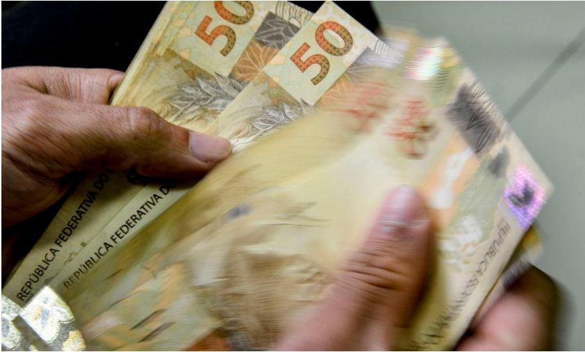 Caixa paga Auxílio Brasil a beneficiários com NIS final 9