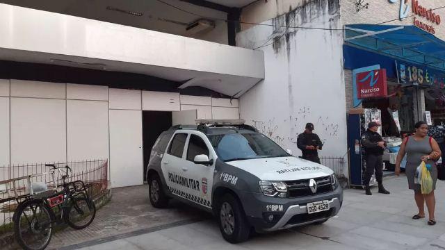 Homem morre eletrocutado ao tentar roubar fiação de prédio abandonado em Natal