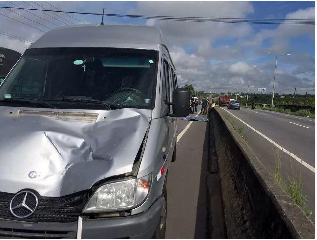 Policial militar reformado morre atropelado por van na BR-304 na Grande Natal