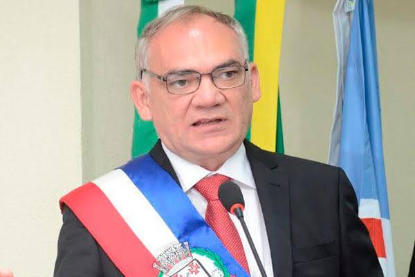 Prefeito Paulinho, de São Gonçalo do Amarante, morre aos 59 anos, vítima de câncer