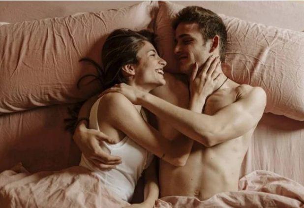 Sexo ou noite romântica com o par é o presente que 28% das mães querem