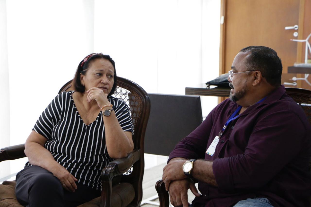 Vice - Prefeito Valdir Patrício se reúne com Governadora Fátima Bezerra em seu gabinete