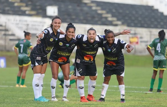 ABC União estreia com goleada: 4 a 0