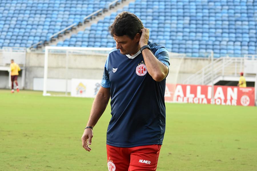 América vai precisar trazer pontos do Recife