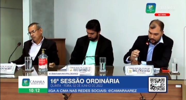AREZ VIVE O FAMOSO: MANDA QUEM PODE, OBEDECE QUEM TEM JUÍZO