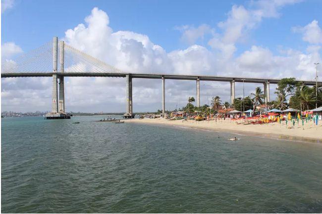 Boletim da Balneabilidade aponta 10 pontos impróprios para banho na Grande Natal