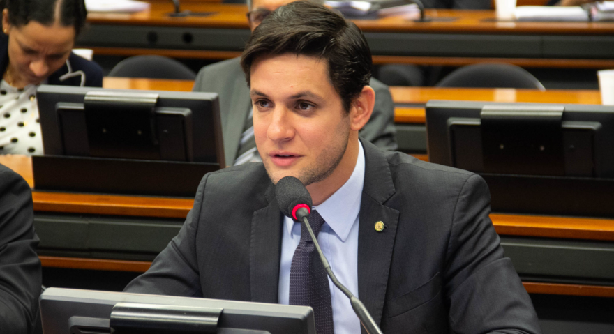Candidatura de Rafael Motta é discutida por Lula, Alckmin e Carlos Siqueira