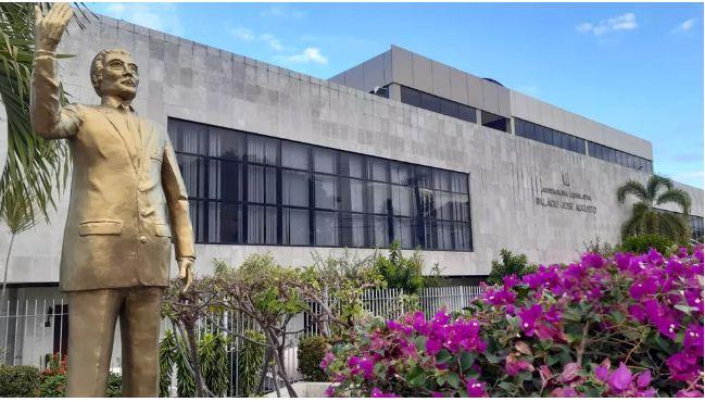 Concurso com 47 vagas para a ALRN abre inscrições nesta quinta (23); salários chegam a R$ 8,3 mil