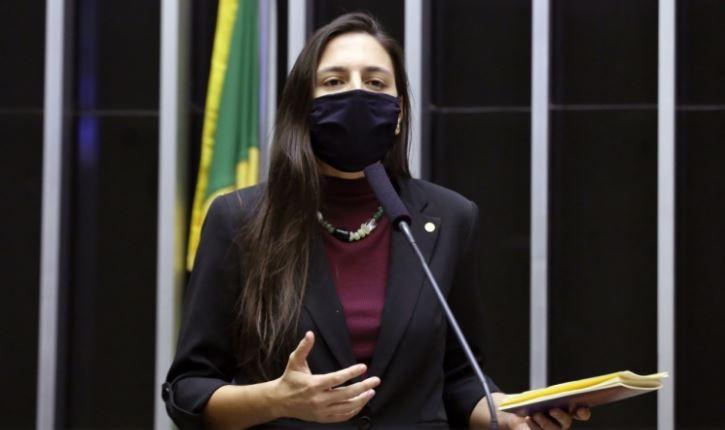 Ministério Público se posiciona favorável a denúncia da deputada Natália Bonavides