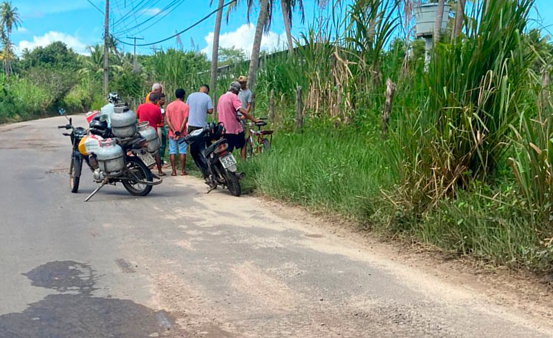 NÍSIA FLORESTA: ACIDENTE É REGISTRADO EM TRECHO ESBURACADO DA RN-063