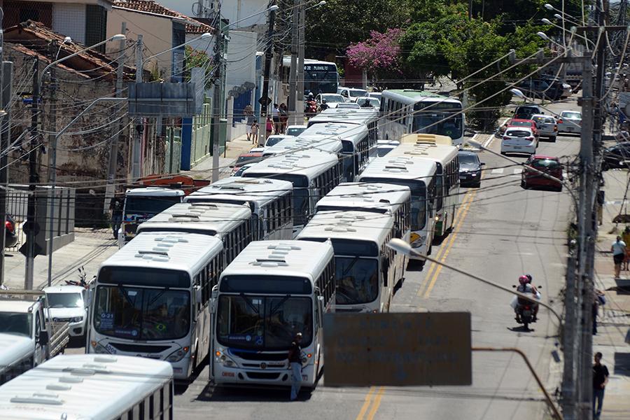 Para Seturn, retorno integral da frota requer uma tarifa de ônibus de R$ 8,25