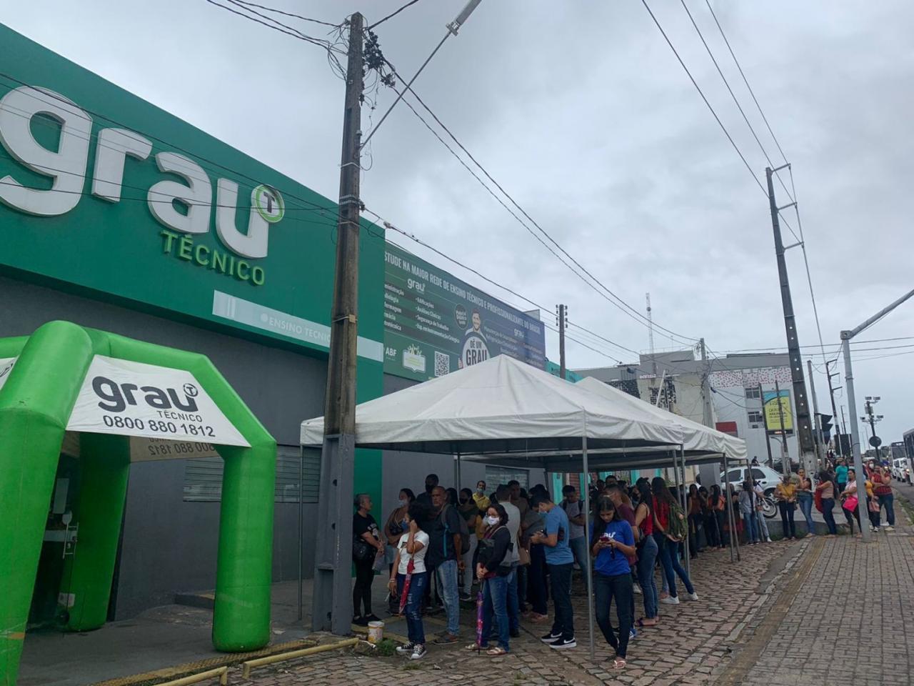 Rede de ensino técnico disponibiliza mais de 250 vagas de emprego