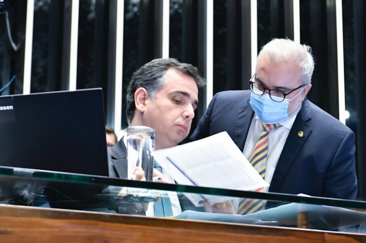 Senador Jean Paul inclui duplicação da BR-304 na Lei de Diretrizes Orçamentárias de 2023  FONTE: thaisagalvao.com.br