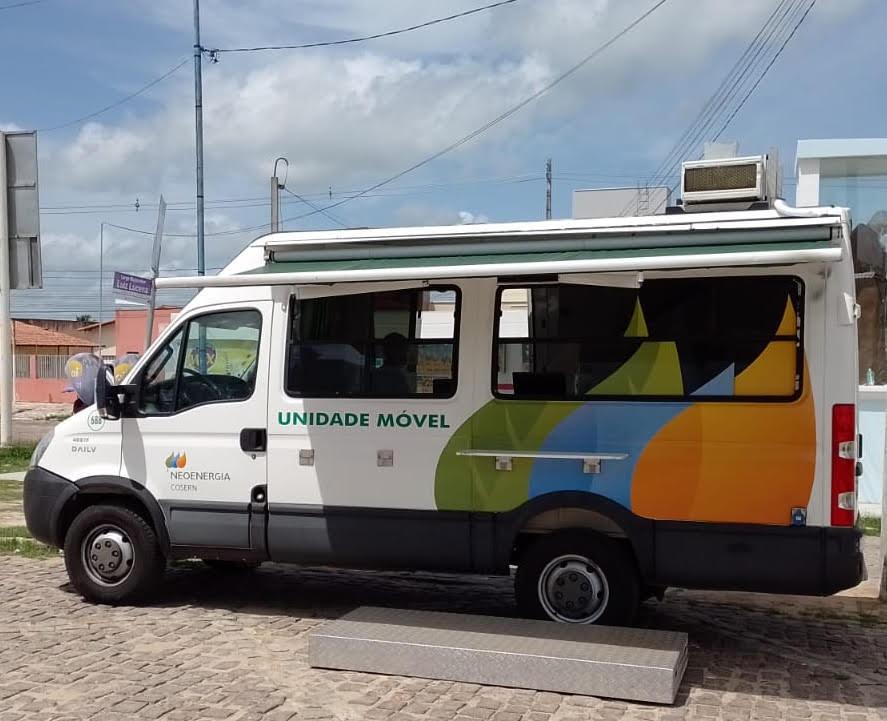 Unidade Móvel da Neoenergia Cosern facilita negociação de débitos no interior