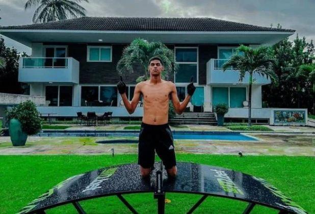 Após decisões da Justiça, Luva se manifesta: “Ninguém vai me calar”