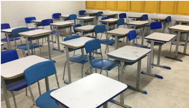 Escolas estaduais e municipais suspendem aulas após fortes chuvas em Natal e região metropolitana