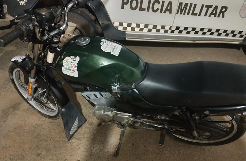 POLÍCIA MILITAR PRENDE ASSALTANTE E RECUPERA MOTOCICLETA ROUBADA EM NÍSIA FLORESTA