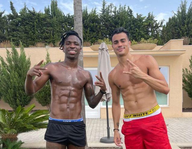 Vini Jr. e Reinier treinam juntos durante férias em Ibiza