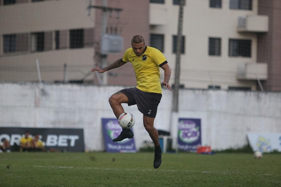 ABC chega ao jogo da classificação e enfrenta São José no Frasqueirão