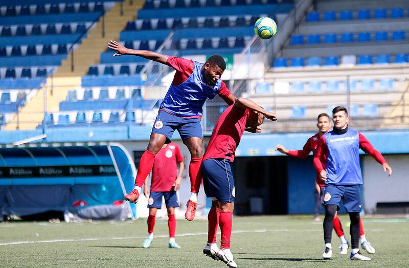 América pronto para enfrentar o Caxias-RS
