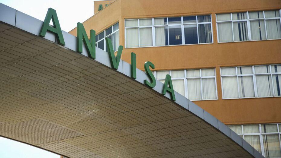 Anvisa alerta sobre golpistas que usam nome da agência