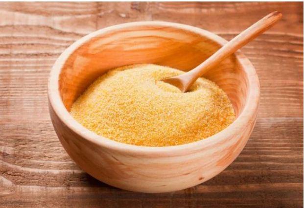 Conheça 5 receitas com fubá fáceis e rápidas para o lanche da tarde