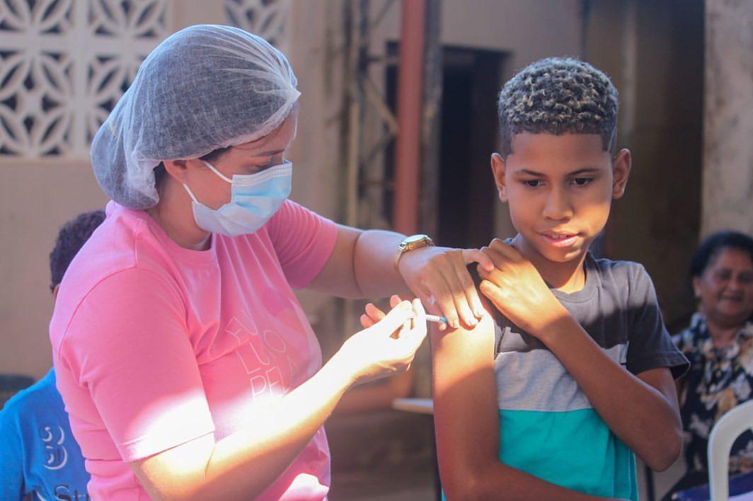 ESCOLA MONSENHOR PEGADO RECEBE EQUIPE DE SAÚDE DA UBS PALMIRA RÉGIS FREIRE
