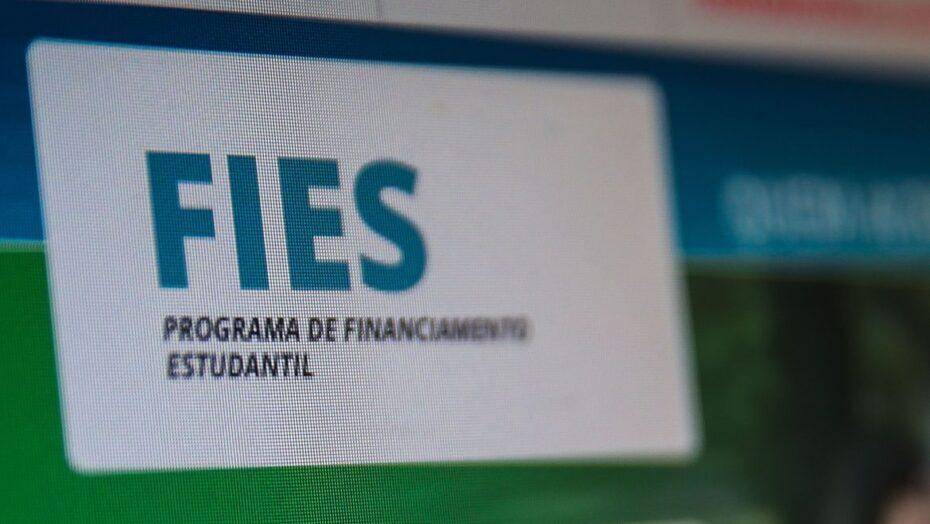 FIES: Aprovados devem enviar informações até hoje, 19