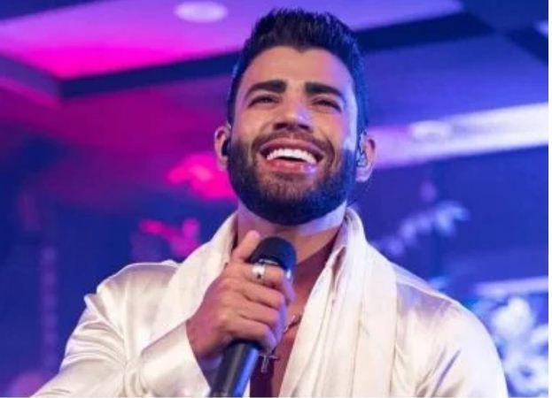Gusttavo Lima vence processo por divulgação de número em Bloqueado