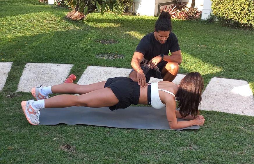 Rafa Kalimann conta como mudou hábitos, mente e corpo