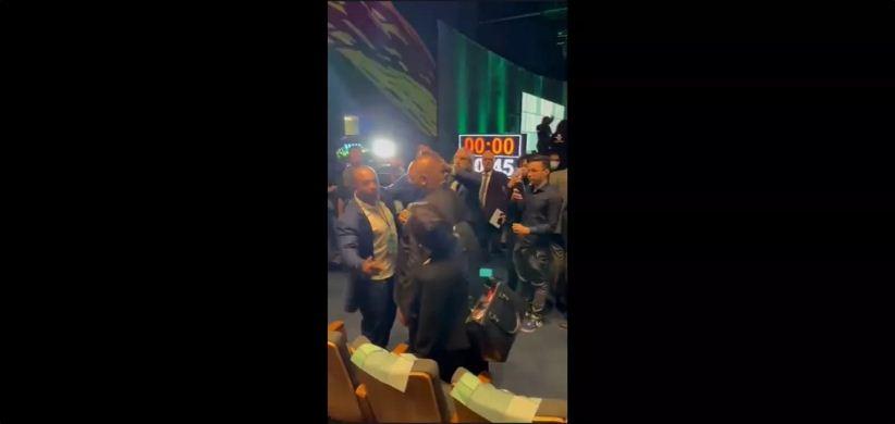 Deputado Douglas Garcia segue exemplo de Bolsonaro e hostiliza Vera Magalhães (vídeo)