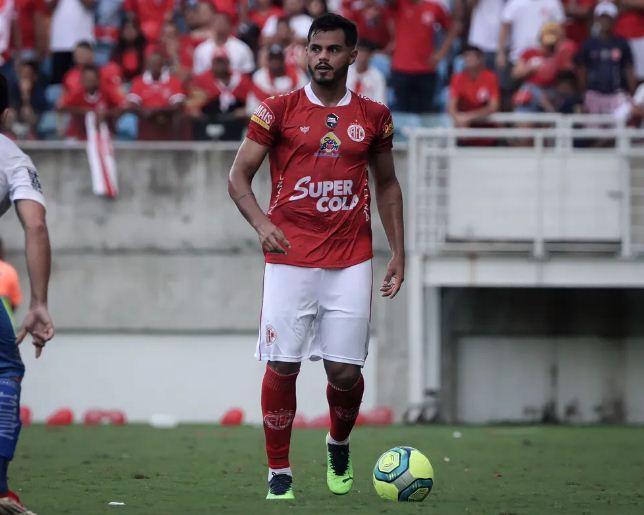 Remanescente de 2021, Rômulo comemora acesso com América-RN e quer título brasileiro