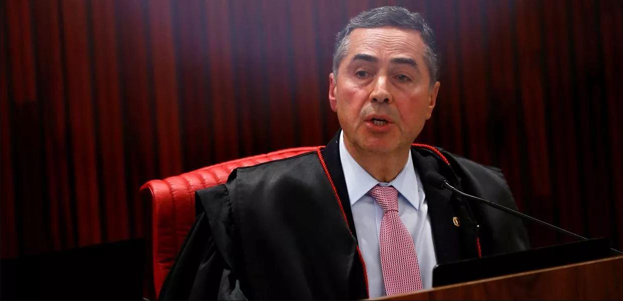 Barroso autoriza prefeitos a oferecer transporte gratuito para o segundo turno das eleições