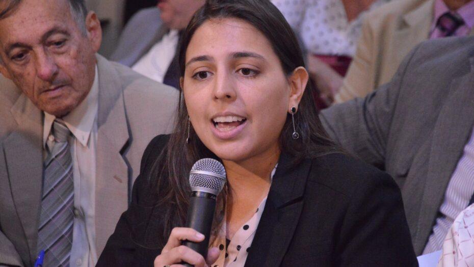 ‘Estou à disposição do PT’, diz Natália, sobre Prefeitura