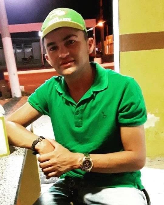 Homem mata frentista a tiros, se arrepende e liga para polícia no Nordeste