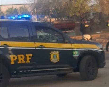 Motociclista fura blitz e atropela policial rodoviário federal na BR-427 no RN